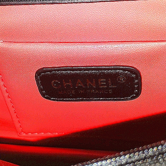 Vintage CHANEL cross over chain wallet bag - Picture 5 of 12